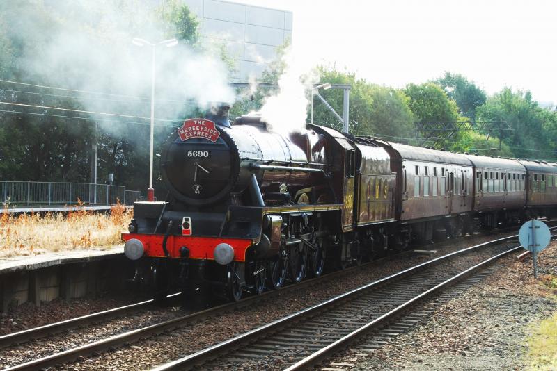 Photo of 5690 At Springburn