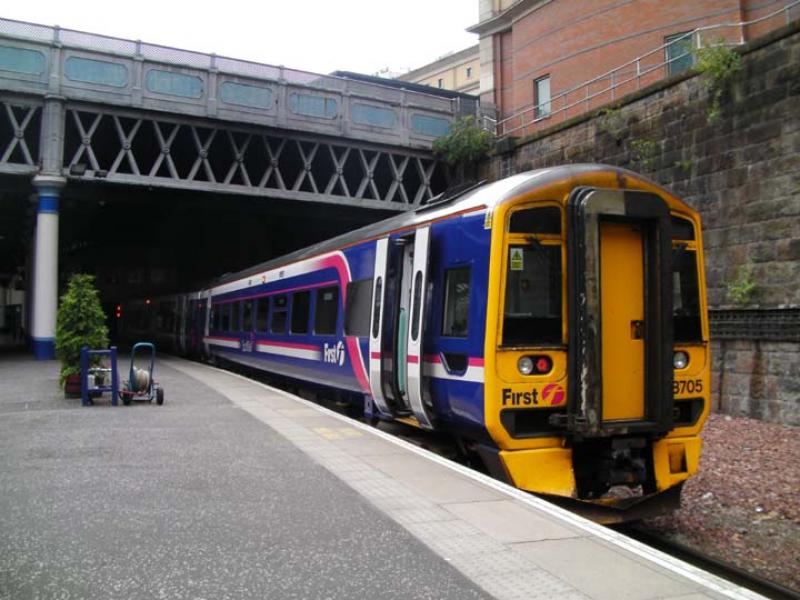 Photo of 158 705 Glasgow Queen Street