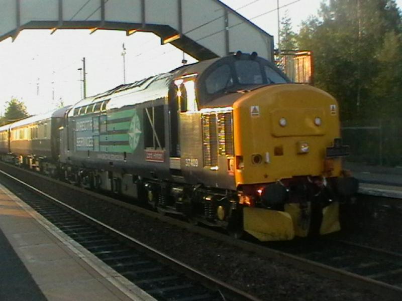 Photo of DRS 37409 With 1Z38 Northern Belle At Sunset