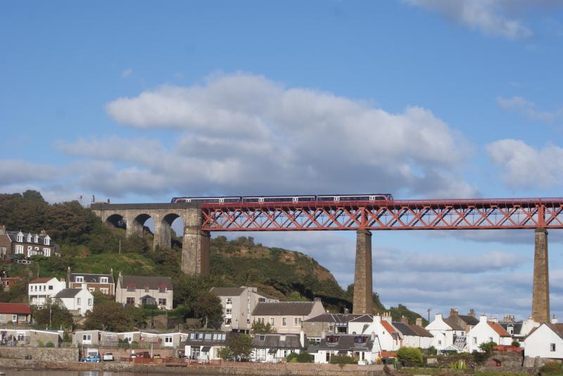 Photo of Above North Queensferry