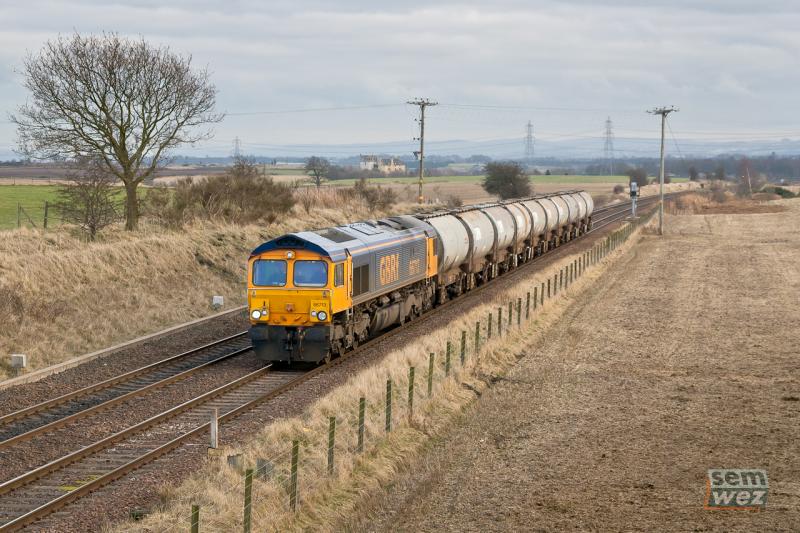 Photo of 2011 March 01 - 66713 6S60 Doncaster-Aberdeen Mud Oil @ Plean 