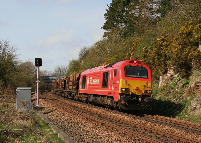 Photo of 67018 6Z03 Mossend to Dyce Raiths Farm