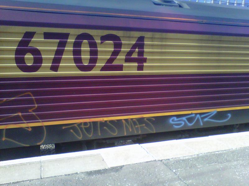 Photo of 67024 2G13 7/4/11 graffiti