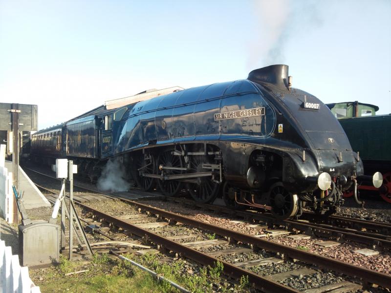 Photo of Sir Nigel Gresley at Bo'ness Station, 24 April 2011