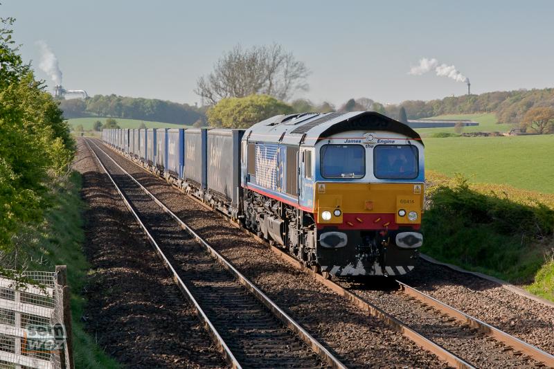 Photo of 2011 Apr 23 - 66414 4Z48 Inverness-Mossend @ Plean