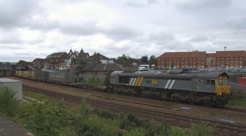 Photo of 66301 4A13 Larbert