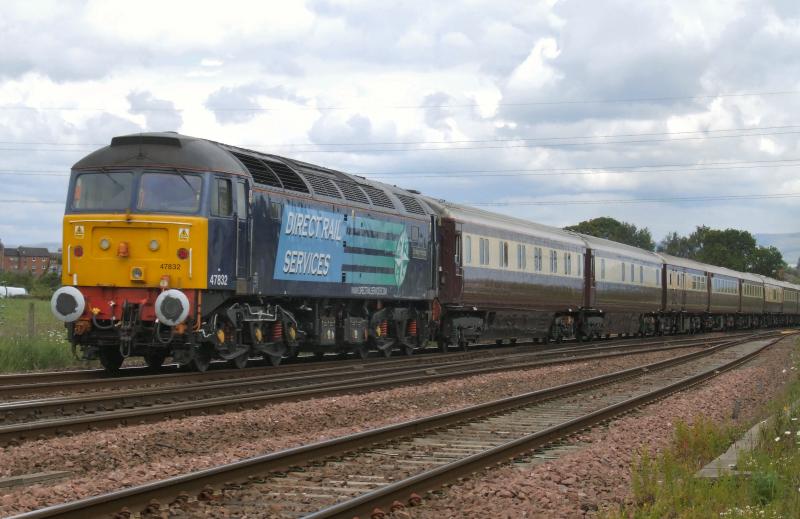 Photo of 47832 on the rear of 1Z60 Northern Belle