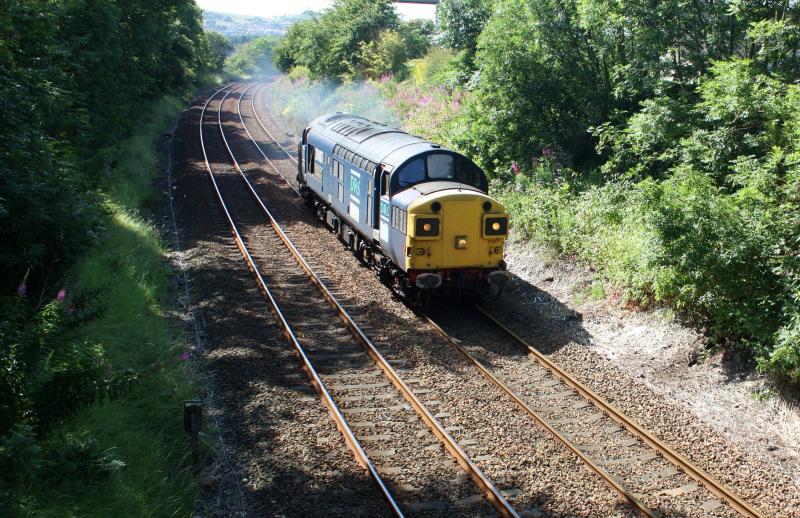 Photo of 37087 0Z37 crewe-aberdeen, walnut grove.