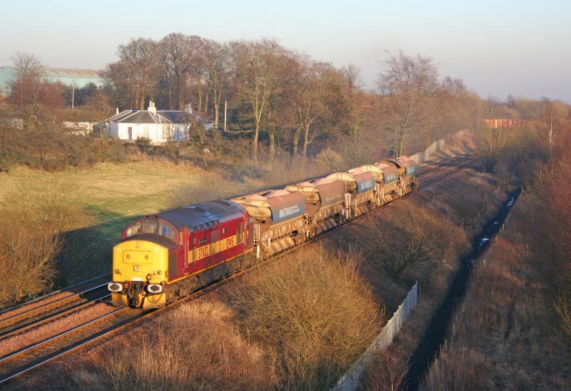 Photo of 37422 Ballast Stepps