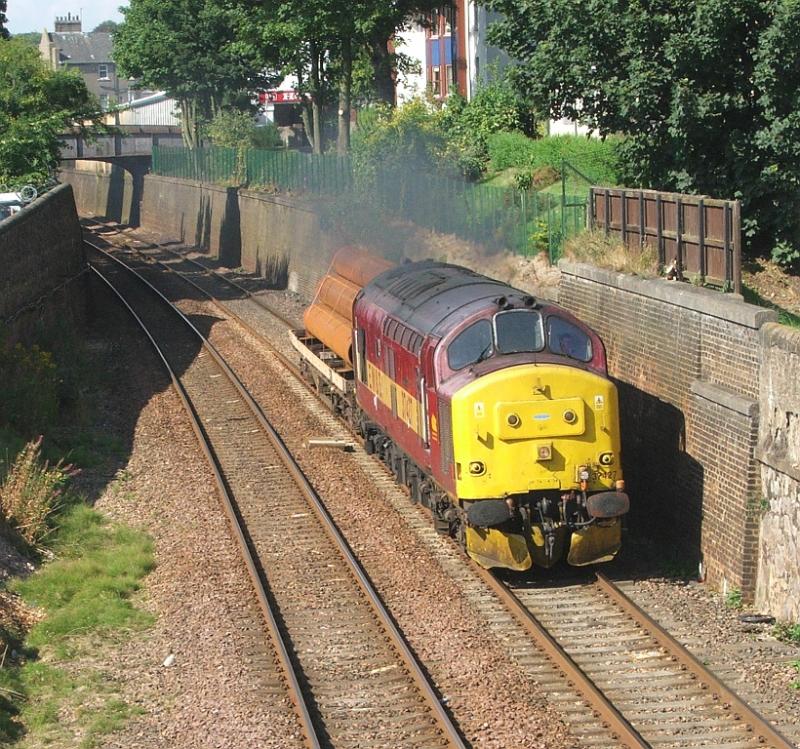 Photo of 37427 6A30 Broughty Ferry