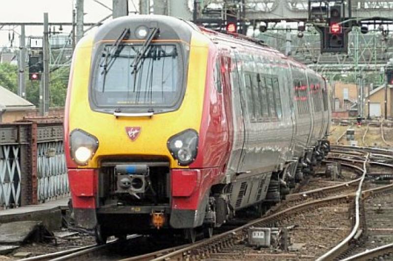 Photo of 221107 @ Glasgow Central 1 Aug 11