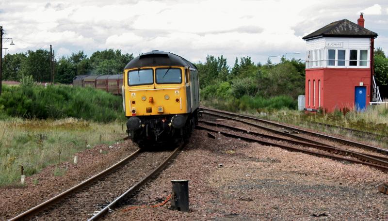 Photo of 47237 on rear of bo'ness-aberdeen srps ecs